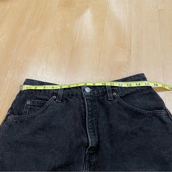Vintage Levi’s Orange Tab Cuffed Black Shorts Sz 13 - Picture 5 of 6